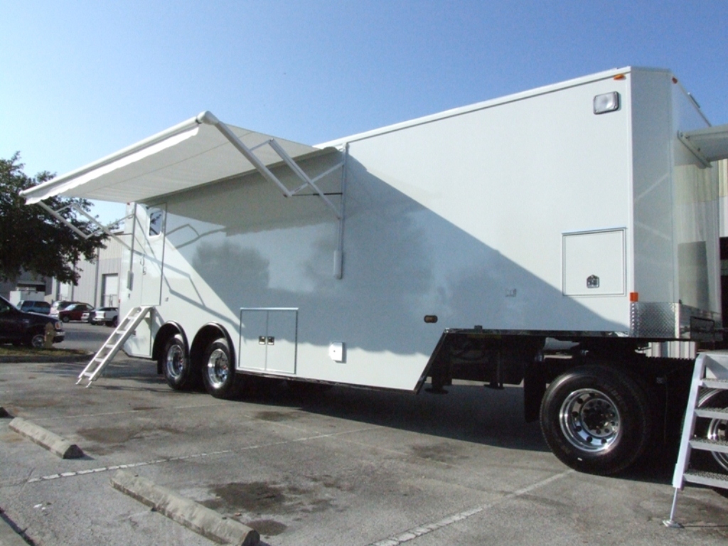 Rush Truck 043