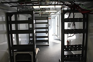 custom_cell2